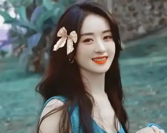 这5位女星身材姣好，容貌美丽，但却因为身高矮小而有些败笔