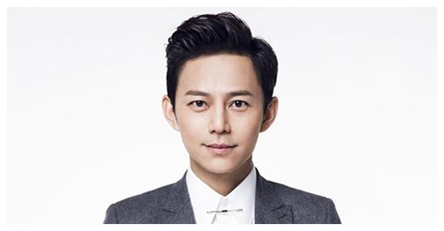 四位备受争议的主持人，第一位娘气十足，她年轻靓丽却黑料不断！